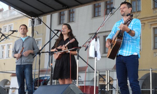 371858468_694439199393615_6232678113370687766_n